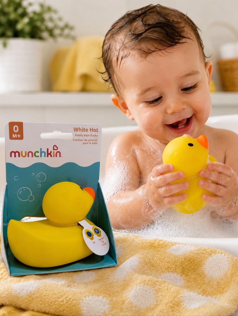 Munchkin White Hot Safety Bath Ducky Baby Bath Toy NIP Temperature Indicator